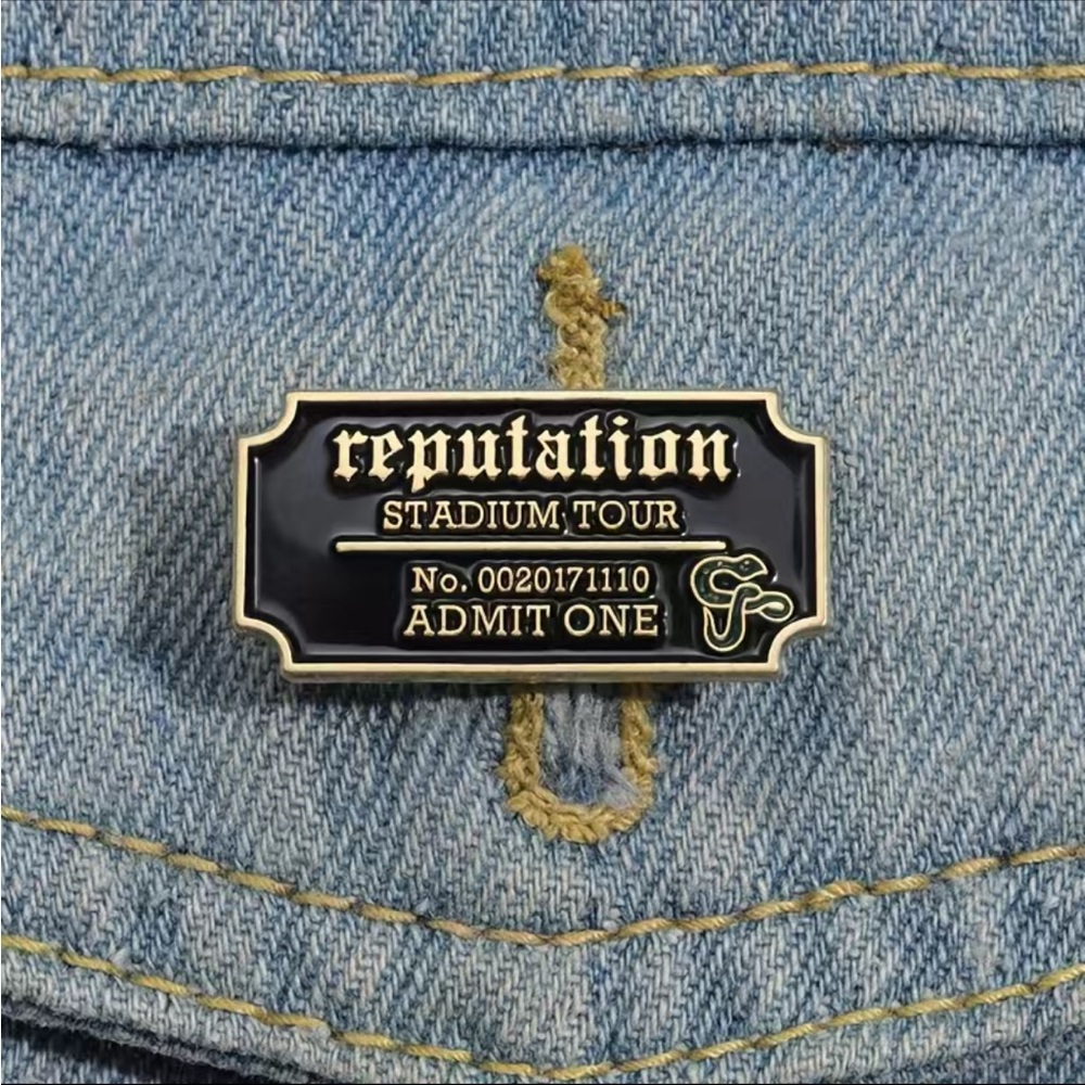 T.S. Reputation Tour Pin